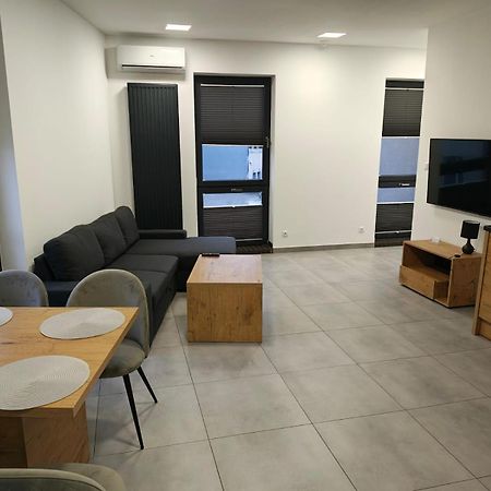 Apartamenty Dworcowa 45 Gliwice Extérieur photo